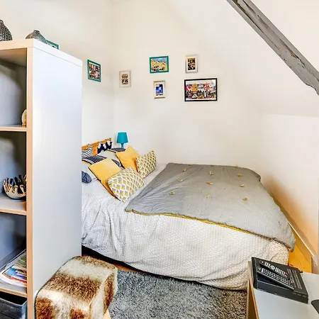 Apartment Isigny-Sur-Mer Near Sea, Cleaning Included איזיני-סור-מר