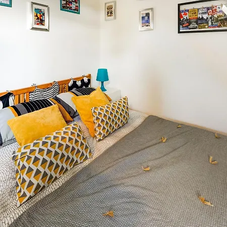 Apartment Isigny-Sur-Mer Near Sea, Cleaning Included